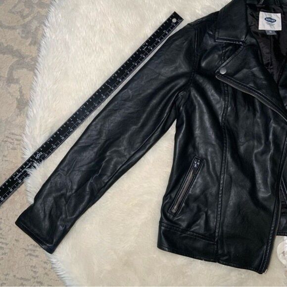 XS Old Navy Vegan Faux Leather Zip up Black Jacket - Picture 13 of 14